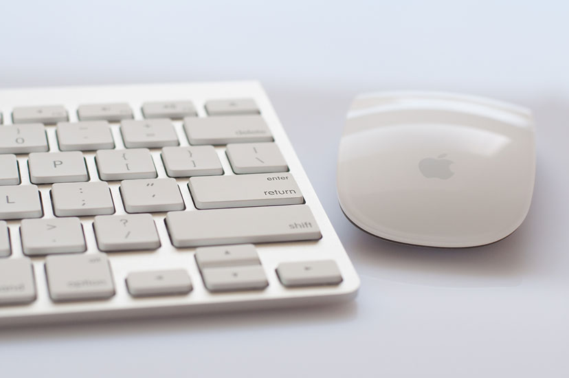 apple keyboard & magic mouse